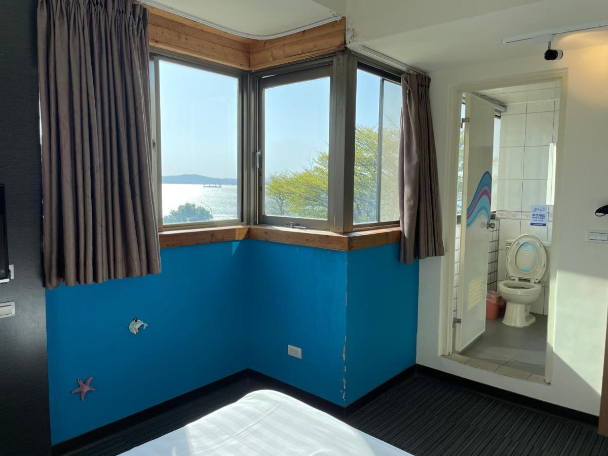 Breeze And Waves Hostel Jinning Extérieur photo